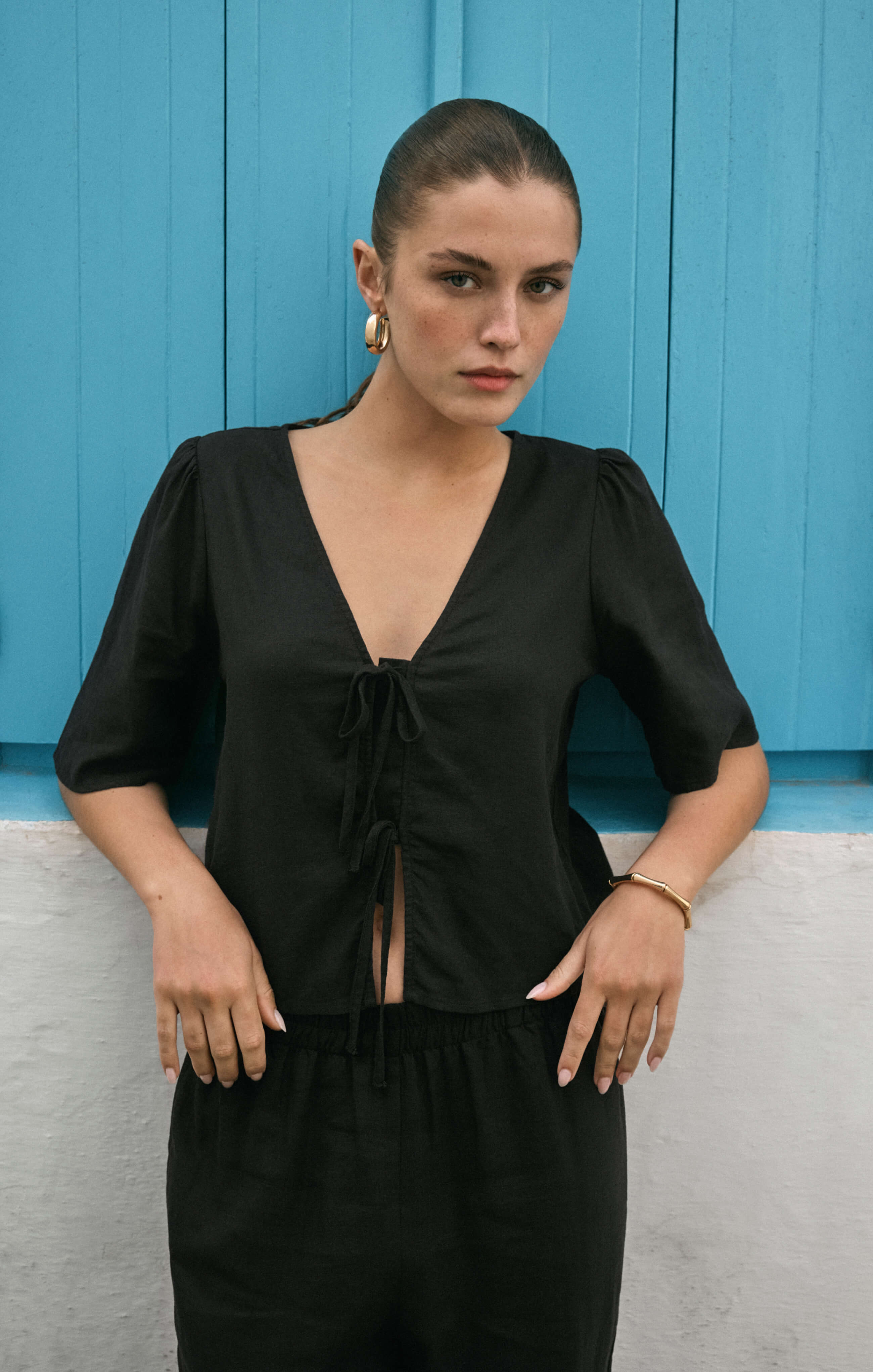 La Belle Linen Cropped Top Main image