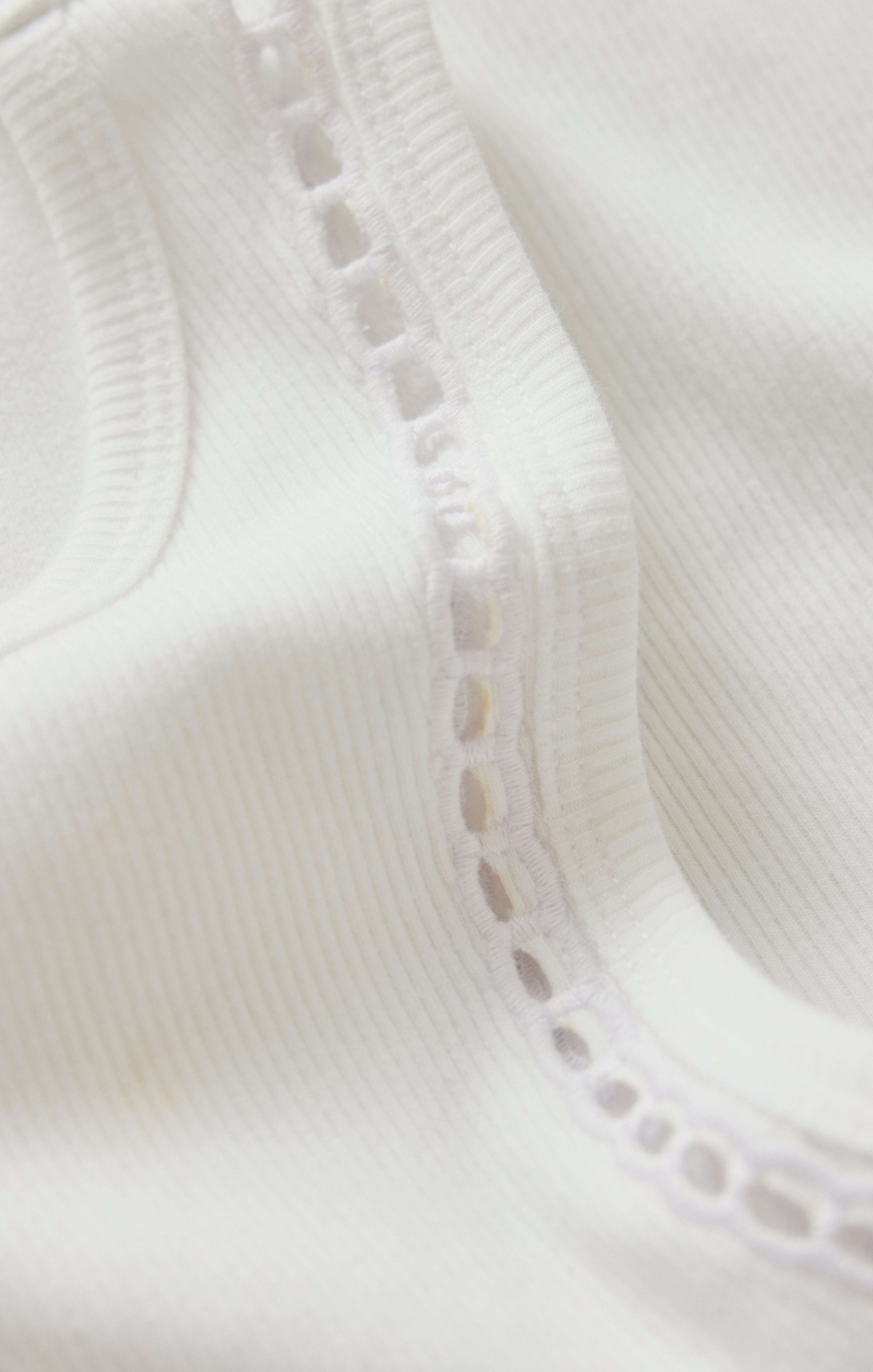 Boa Rib Tank