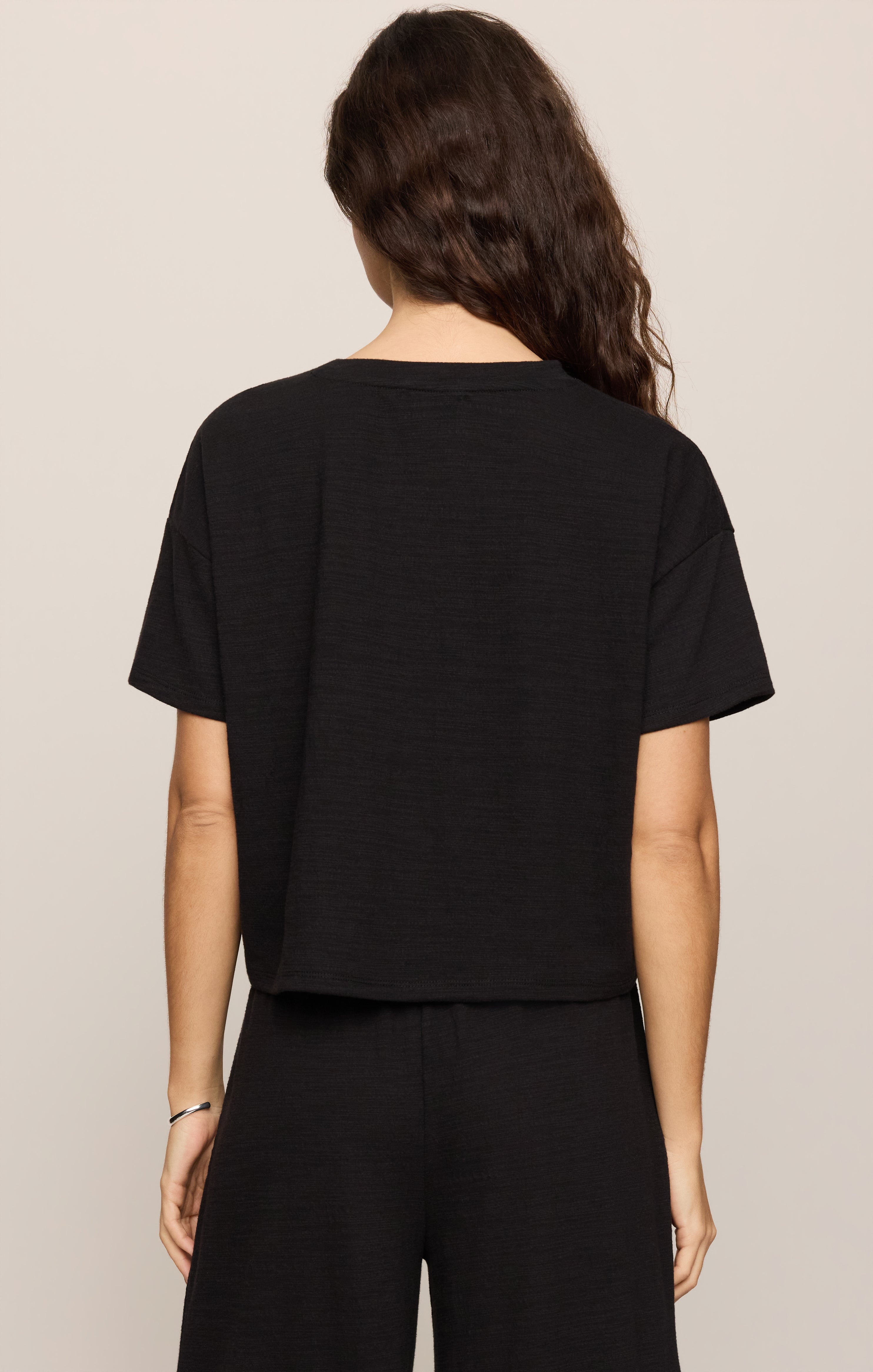 Sway Textured Cropped Tee Secondary image