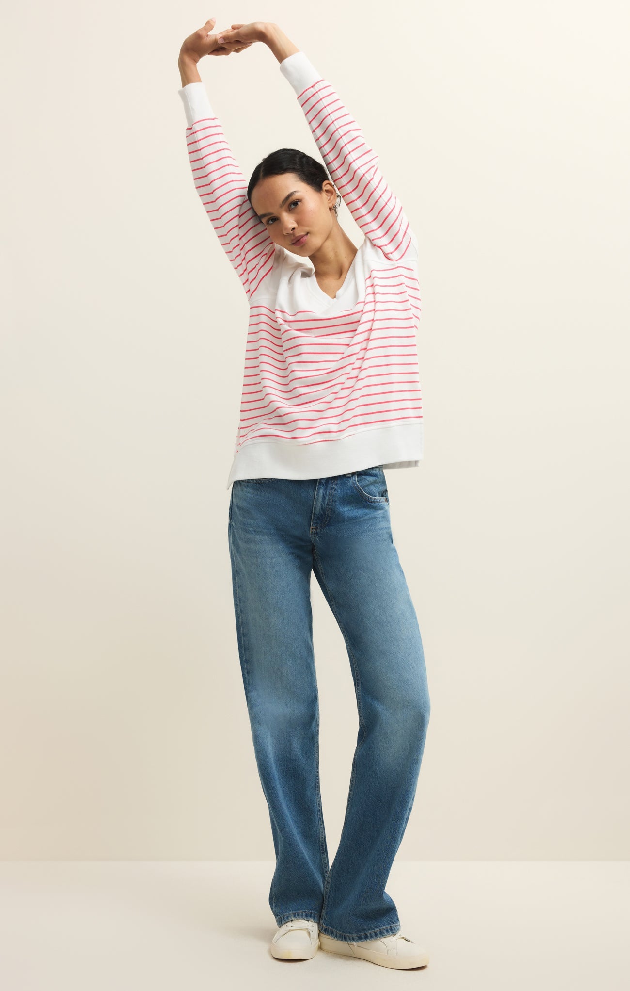 Weekender Stripe V-Neck