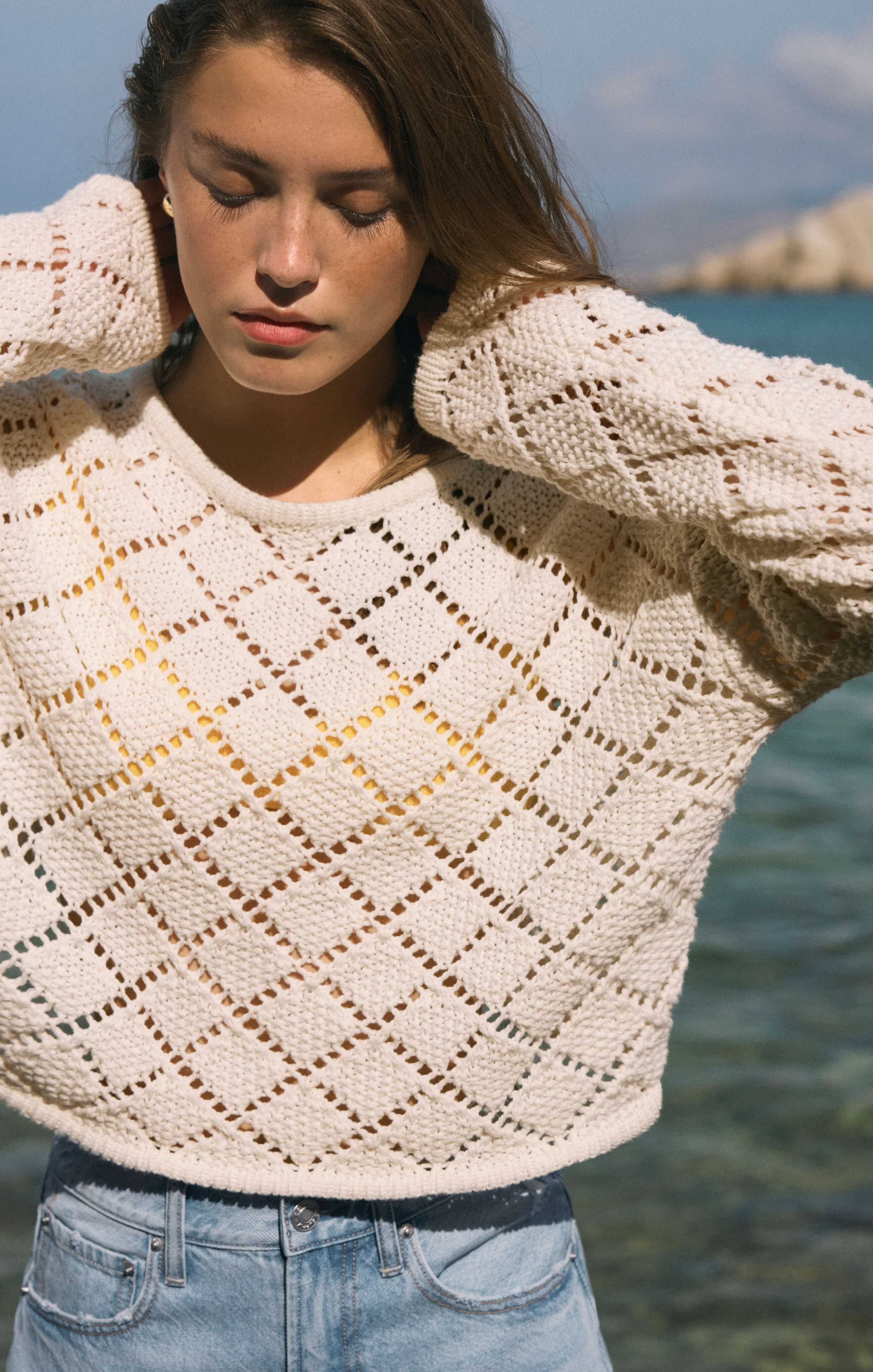 Hullen Diamond Crochet Sweater Secondary image